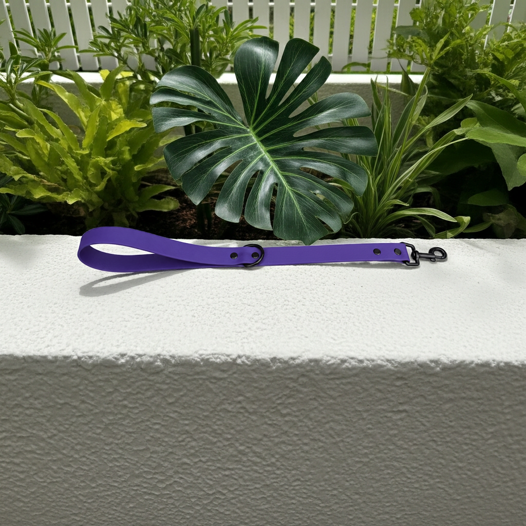 The Urban Midi Waterproof Dog Lead