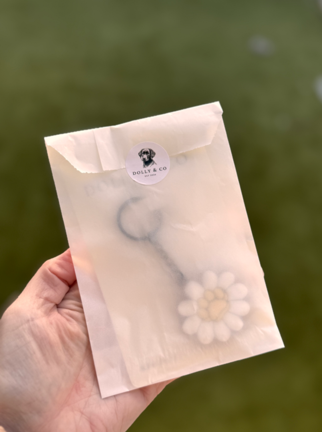 The Dolly & Co Daisy Charm