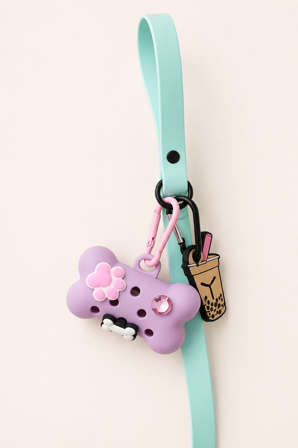 Walkie’s Charm Set Poo Bag Holder